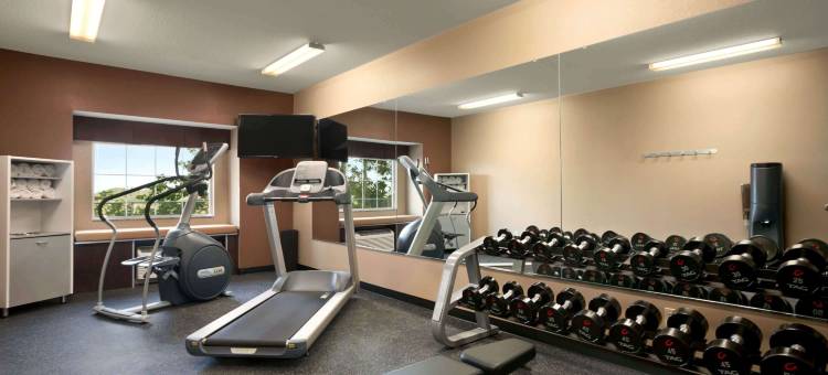 圣克莱尔维尔麦客达套房酒店(Microtel Inn & Suites by Wyndham St Clairsville/Wheeling)图片