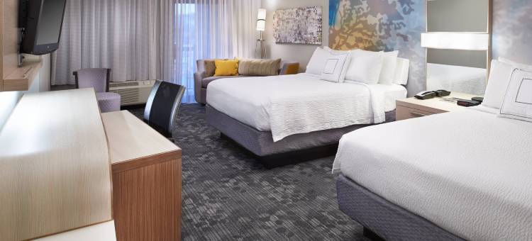 辛辛那提卡温顿万怡酒店(Courtyard Cincinnati Covington)图片