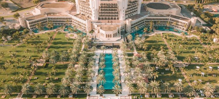 丽思卡尔顿酒店-阿尔布斯坦宫(Al Bustan Palace, a Ritz-Carlton Hotel)图片
