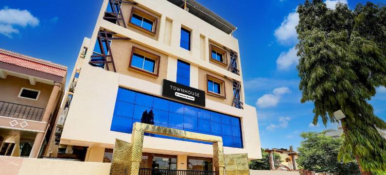 Super Townhouse Hoshangabad Road Near Aashima Mall图片