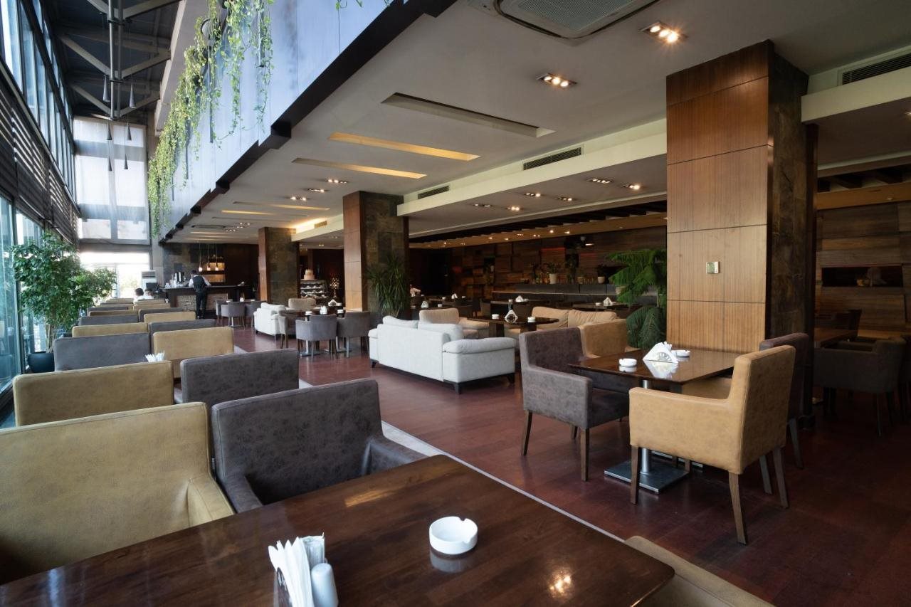 Canyon Hotel ErbilOver view