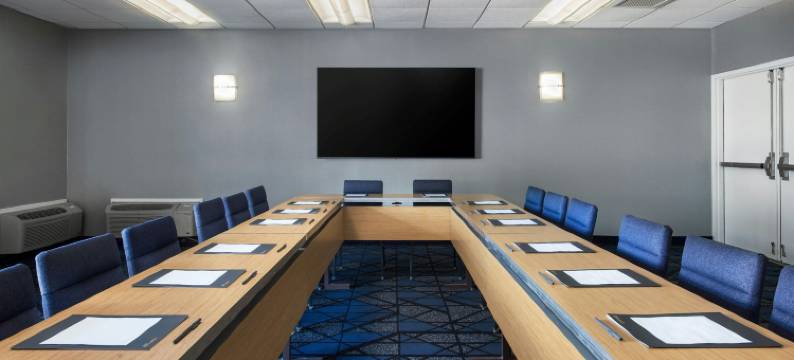 凤凰城机场万怡酒店(Courtyard Phoenix Airport)图片