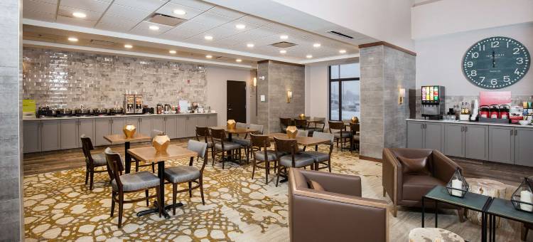 乔治王子波默罗伊套房酒店(Pomeroy Inn & Suites Prince George)图片