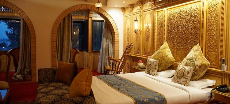 Kashmir Mahal Resorts by Dal Lake图片