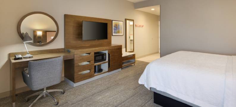 加利福尼亚圣克鲁斯西欢朋酒店(Hampton Inn Santa Cruz West)图片