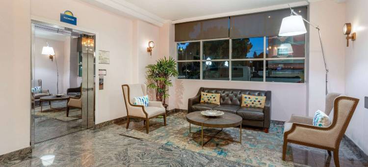 温德姆旗下圣莫妮卡戴斯酒店(Days Inn by Wyndham Santa Monica)图片