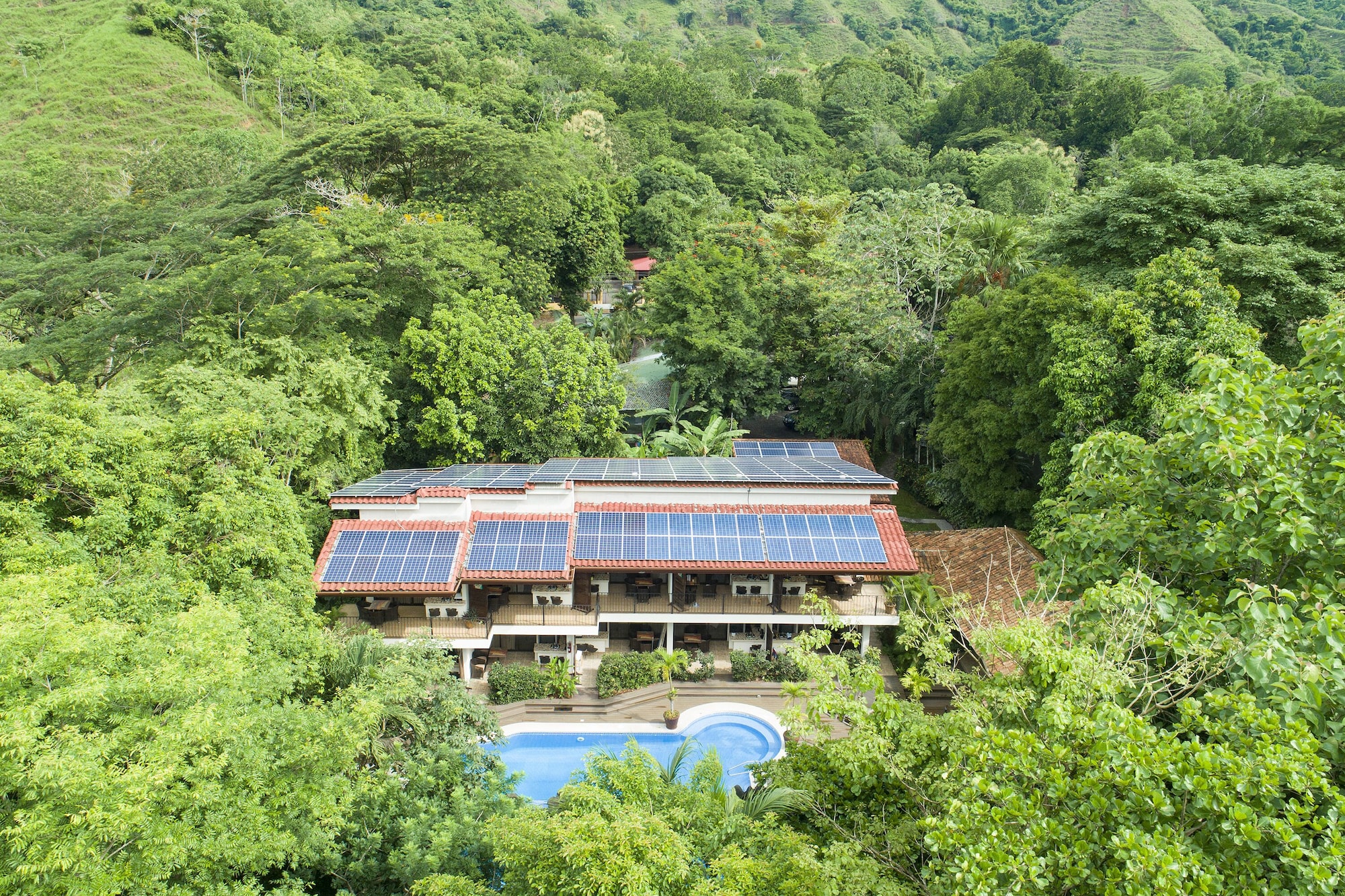 Pumilio Mountain & Ocean HotelOver view