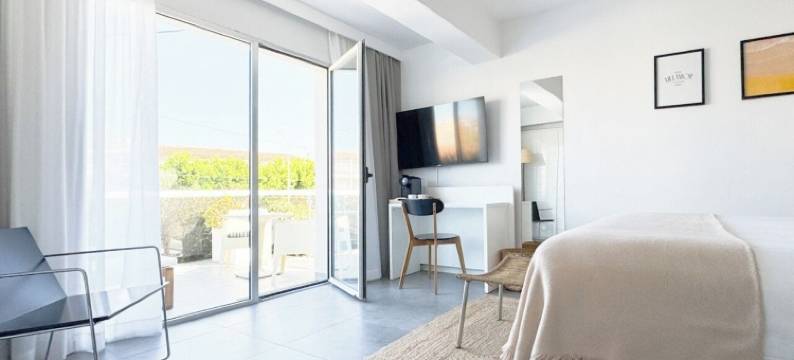 维拉莫尔酒店 - 限成人(Hotel Villamor)图片