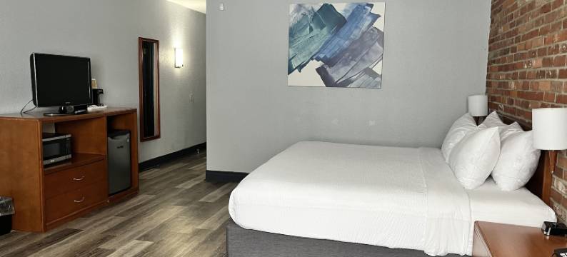 巴里Travelodge by Wyndham酒店(Travelodge by Wyndham Barrie)图片