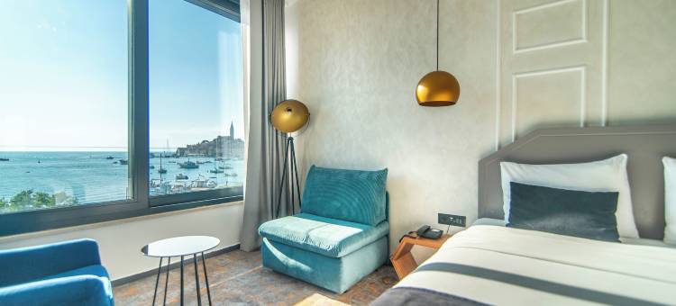 德尔芬酒店(Hotel Delfin)图片