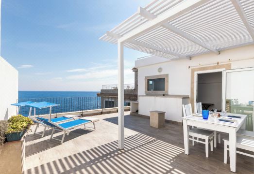 Giuggiulena Hotel Overview