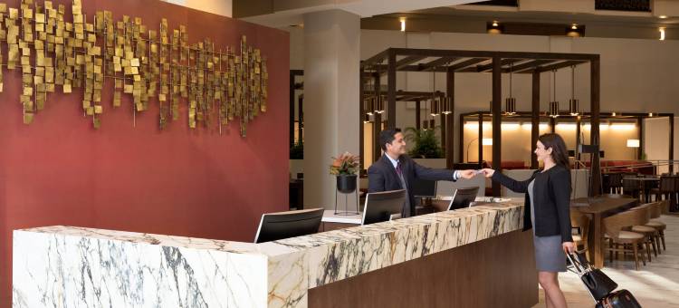 凤凰城市中心希尔顿安泊酒店(Embassy Suites by Hilton Phoenix Downtown North)图片