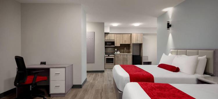 温德姆华美达西埃德蒙顿酒店及套房(Ramada by Wyndham West Edmonton Hotel & Suites)图片