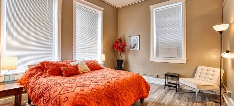 Downtown Oasis with Unique Amenities - Cozy Modern Industrial图片