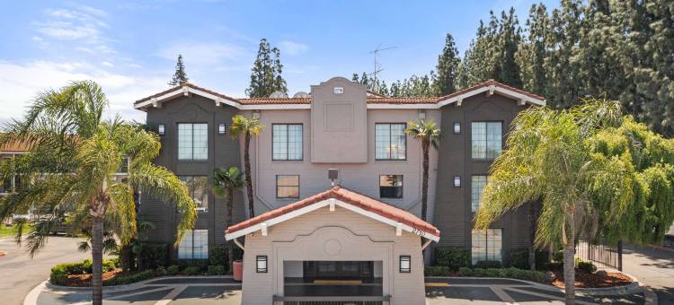 斯托克顿拉昆塔温德姆酒店(La Quinta Inn by Wyndham Stockton)图片