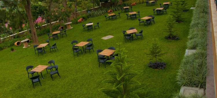 大猩猩高尔夫酒店(Gorillas Golf Hotel)图片