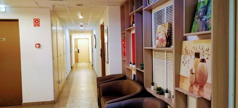 科尔文度假公寓式酒店(Corvin Holiday Apartments Hotel)图片