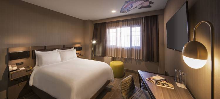 里诺市中心万丽水疗酒店(Renaissance Reno Downtown Hotel & Spa)图片