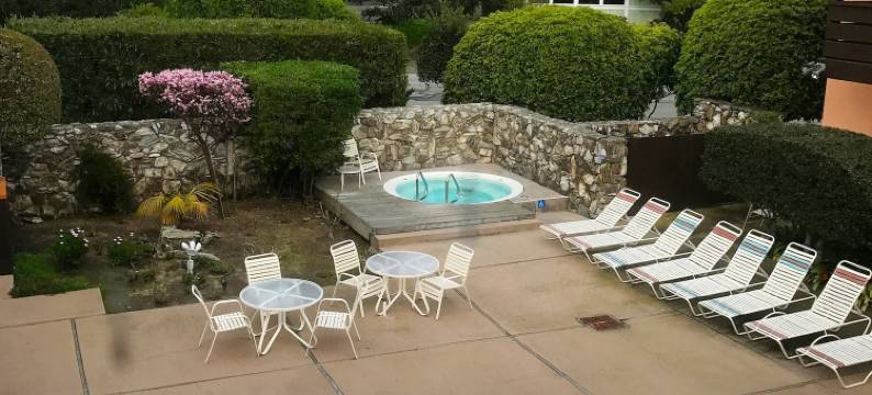 莫纳科度假村(The Monarch Resort)图片