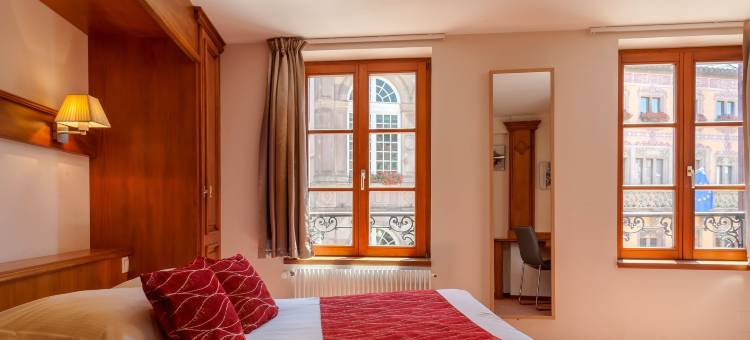 钟形帽酒店(Logis Hôtel de La Cloche)图片