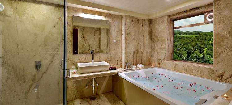 萨罗瓦尔珀尔提科酒店(Sarovar Portico Sasangir)图片