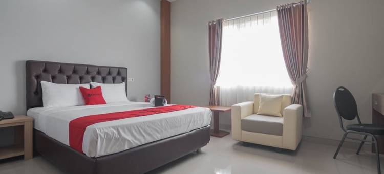 红多兹酒店-近三马林达伊斯兰中心(RedDoorz Near Islamic Center Samarinda)图片