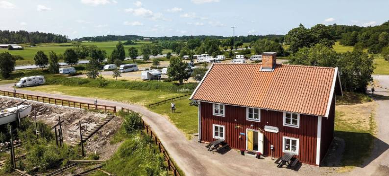 斯克多坎斯露营酒店(Skeppsdockans Vandrarhem)图片