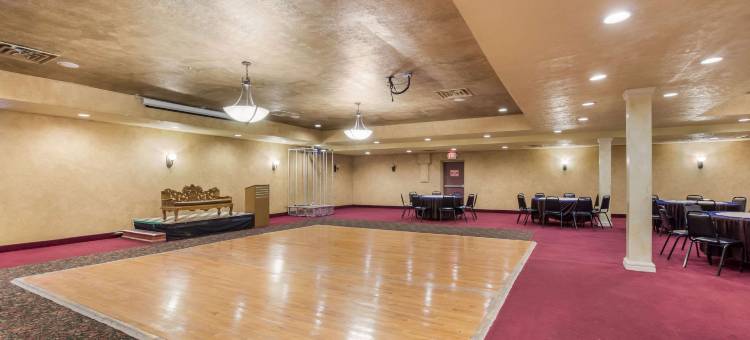 埃文斯维尔伊克诺旅馆(One Life Studios)图片