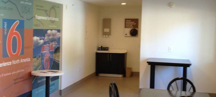 德克萨斯大草原城 - 六旗大道附近 6 号汽车旅馆(Motel 6 Grand Prairie, TX - Near Six Flags Drive)图片