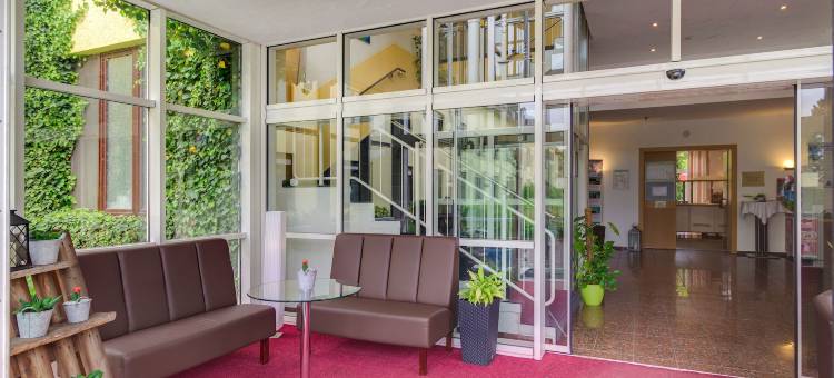 勃兰登堡河畔哈维尔湖酒店(Seehotel Brandenburg an der Havel)图片