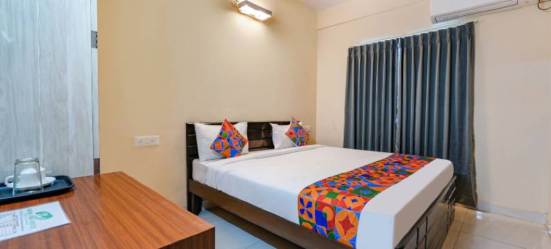 FabHotel Crystal Suites图片