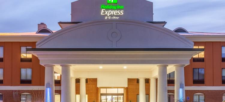 智选假日套房酒店白沙湾 - 湖和谐(Holiday Inn Express & Suites White Haven - Poconos)图片