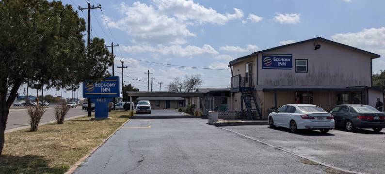 金斯维尔经济旅馆(Economy Inn Kingsville)图片