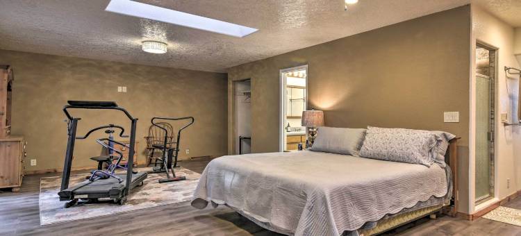 宠物友好的La Center家~距离娱乐场6英里(Pet-Friendly la Center Home ~ 6 Mi to Casinos)图片