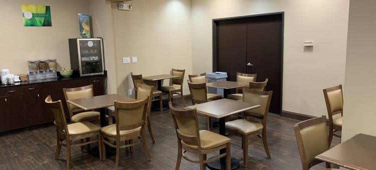 特雷尔品质套房酒店(Quality Inn and Suites Terrell)图片