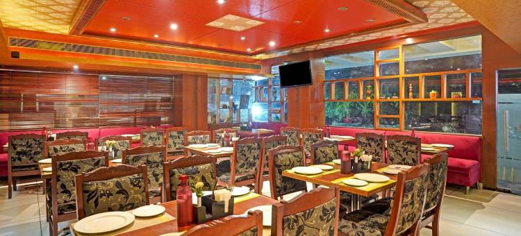 Treebo 皇家CM酒店, 距离城市宫殿4公里(Hotel The Royal Cm-Bani Park)图片