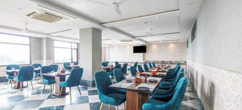 Treebo 特里内塔国际酒店(Treebo Trinetar International)图片