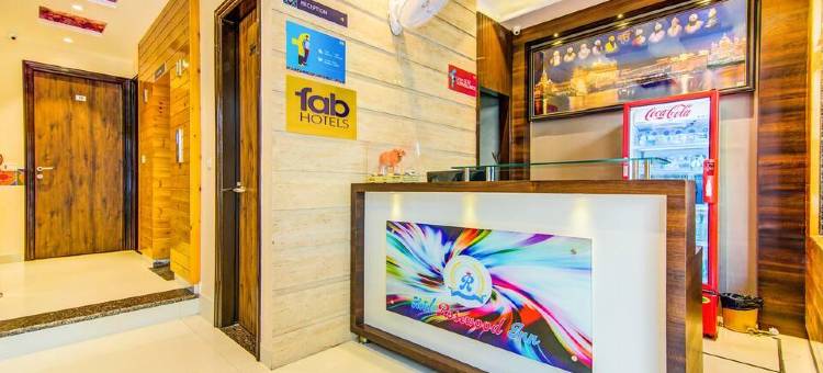 罗斯伍德酒店(Hotel Rosewood Inn)图片