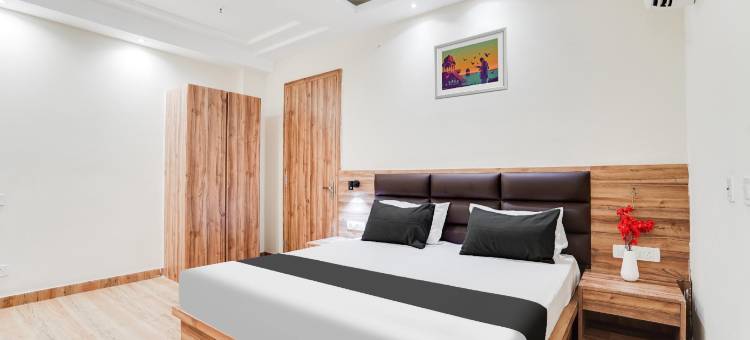 Super Hotel Shiv Lok图片