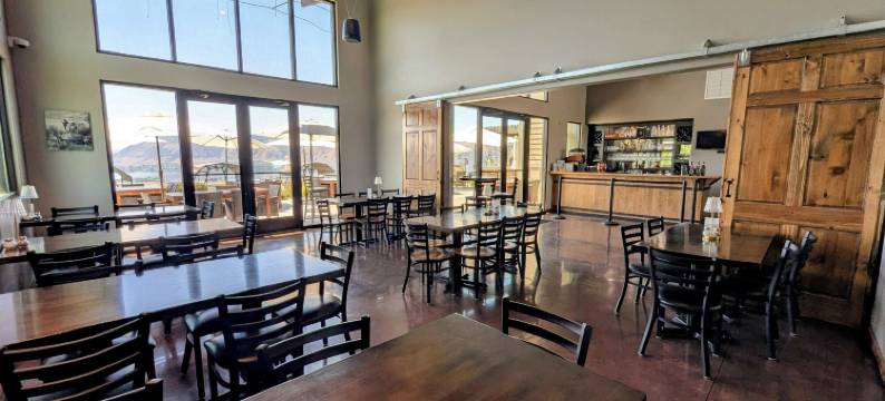 孤点酒窖酒店(Lone Point Cellars)图片