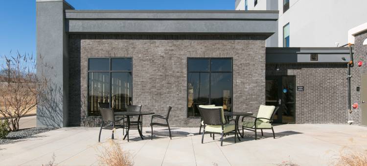 斯特劳德希尔顿欢朋套房酒店(Hampton Inn and Suites Stroud)图片