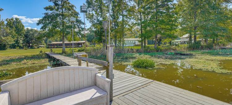 阿拉巴马河度假屋：码头、火坑、烧烤架！(Alabama River Retreat: Dock, Fire Pit, Grill!)图片