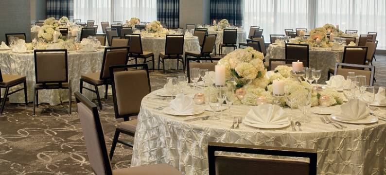 希尔顿逸林会议酒店(DoubleTree by Hilton Cedar Rapids Convention Complex)图片