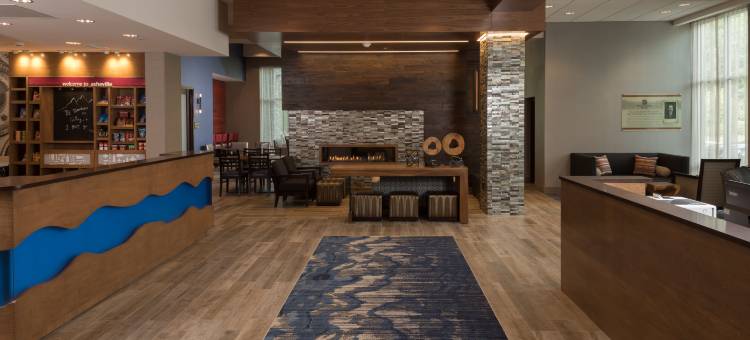 北卡罗来纳州阿什维尔比尔特摩村希尔顿欢朋酒店(Hampton Inn & Suites Asheville Biltmore Village)图片