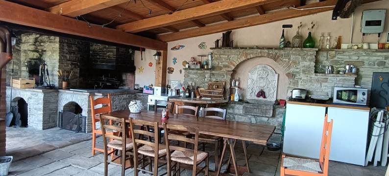 卡萨莱卡兰奇古比奥(Casale I Calanchi Gubbio)图片