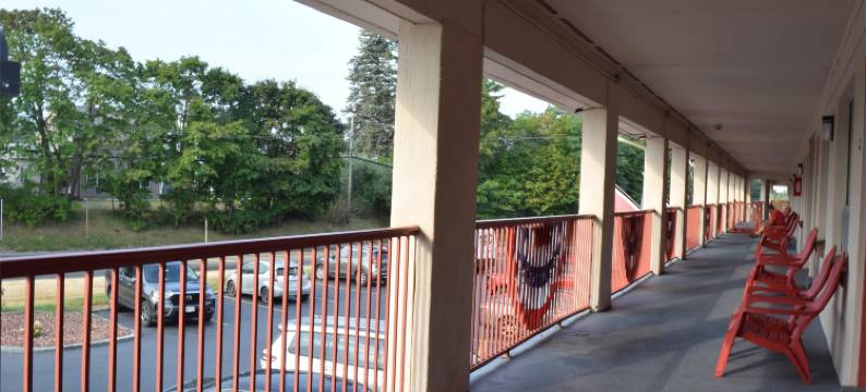 奥斯威戈骑士酒店(Knights Inn Oswego East)图片