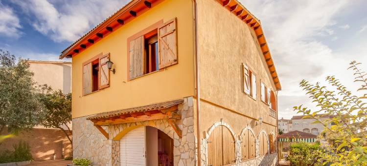 Holiday Home in Vendrell near Costa Dorada Beach图片
