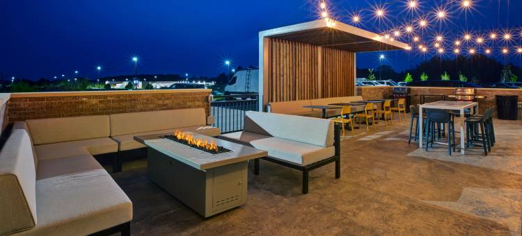 希尔顿惠庭套房酒店 特拉弗斯城(Home2 Suites by Hilton Traverse City)图片