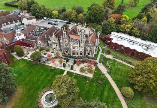 Oakley CourtHotel Overview