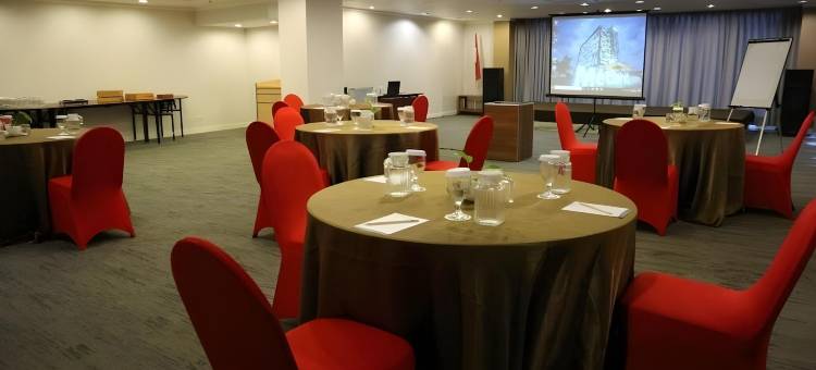 美特兰酒店芝勒朋(Metland Hotel Cirebon)图片